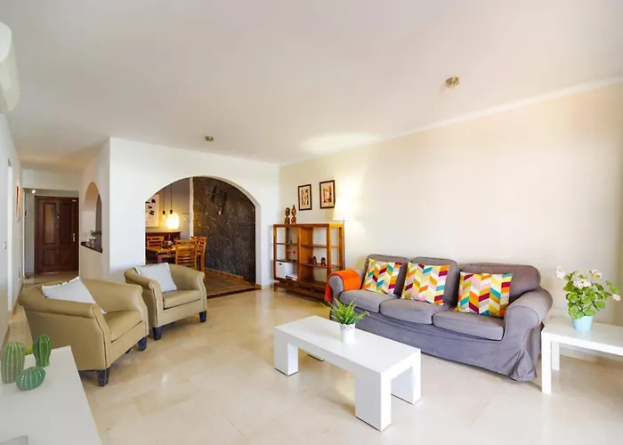 Villa Arisen By
